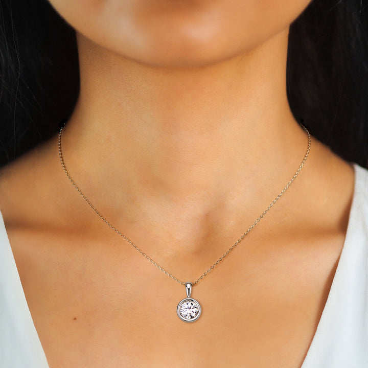 Female Design Sense Moissanite Pendant Necklace – Jewelry Gift Ideas — 1