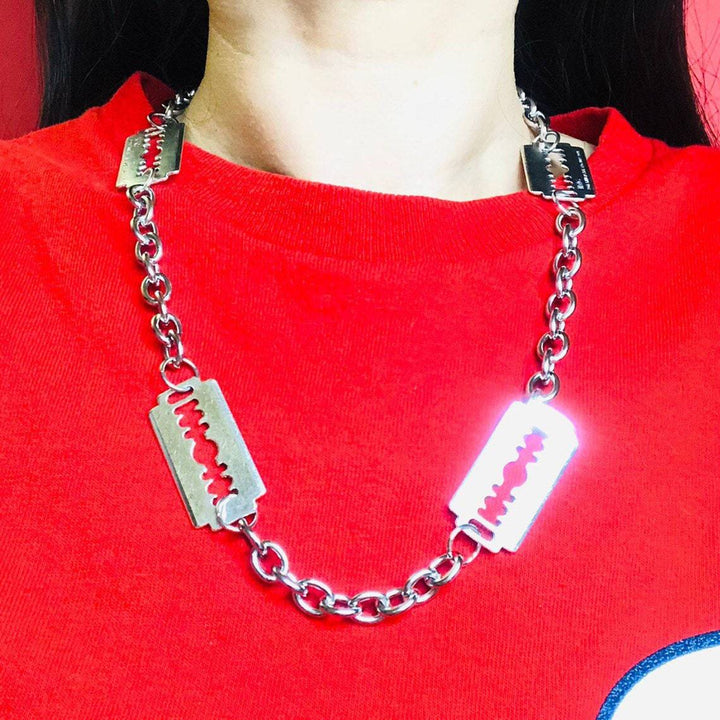 Thorn Blade Necklace Mango Dark Cold Wind Blade – Jewelry Gift Ideas — 1