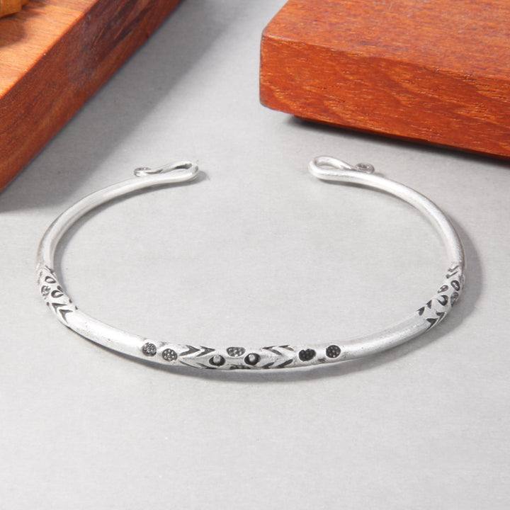 Retro Ethnic Style Handmade Silver Bracelet – Stylish Gifts — 1
