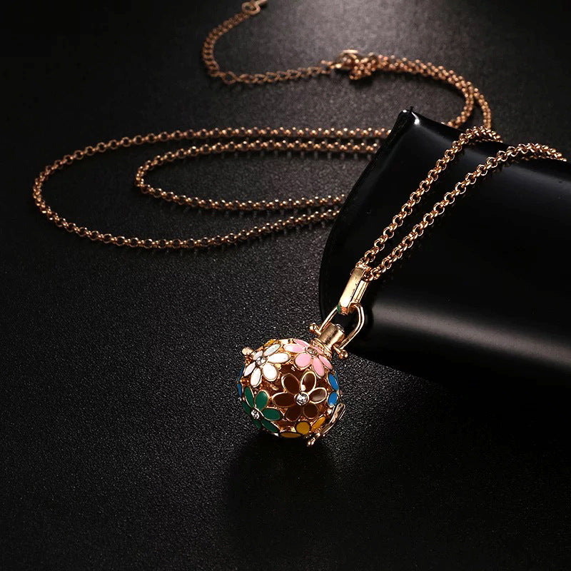Aromatherapy Zircon Cage Hollow Necklace – Jewelry Gift Ideas — 1