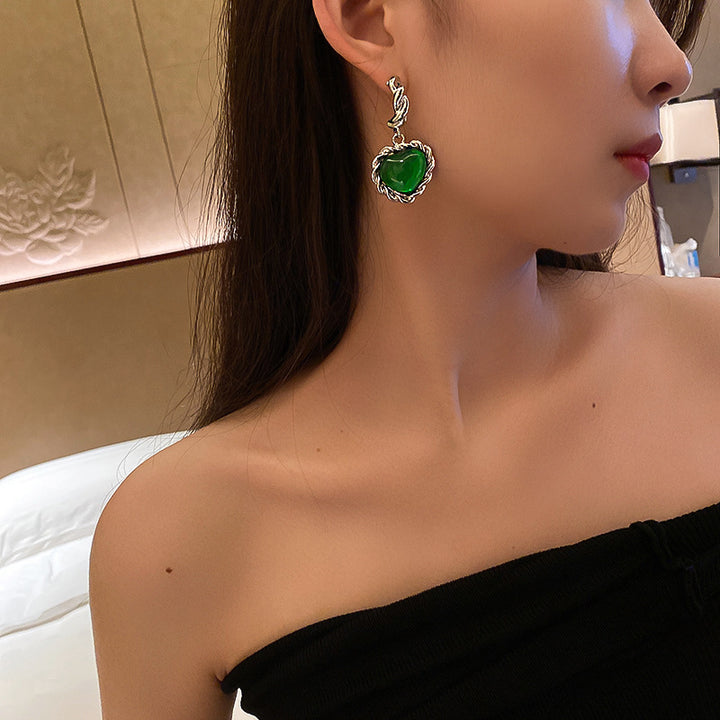 Silver Needle Emerald Heart Earrings Women's – Gifts for Her — 1