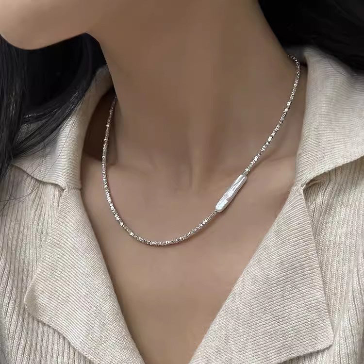 Retro French Entry Lux Clavicle Chain – Birthday Gifts — 1