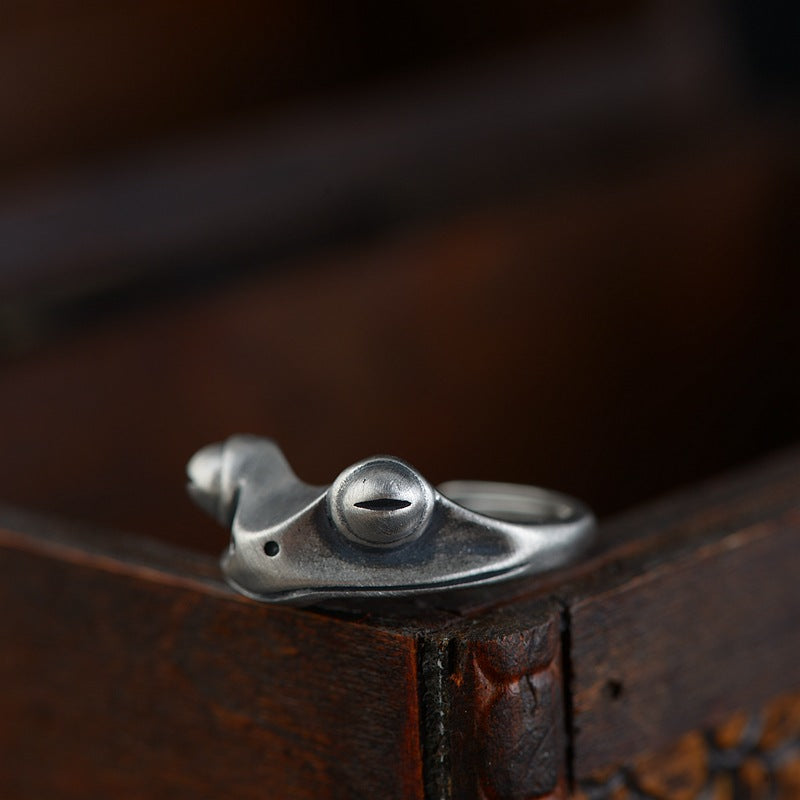 Vintage Niche Design Silver Ornament Solitary Ring – Stylish Gifts — 1