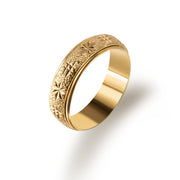 Gold Narrow Faced Reel Print Circular Texture Ring – Surprise Gifts — 2