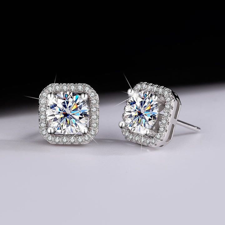 Women's Simple Graceful Moissanite Ear Studs – Gifts for Her — 1