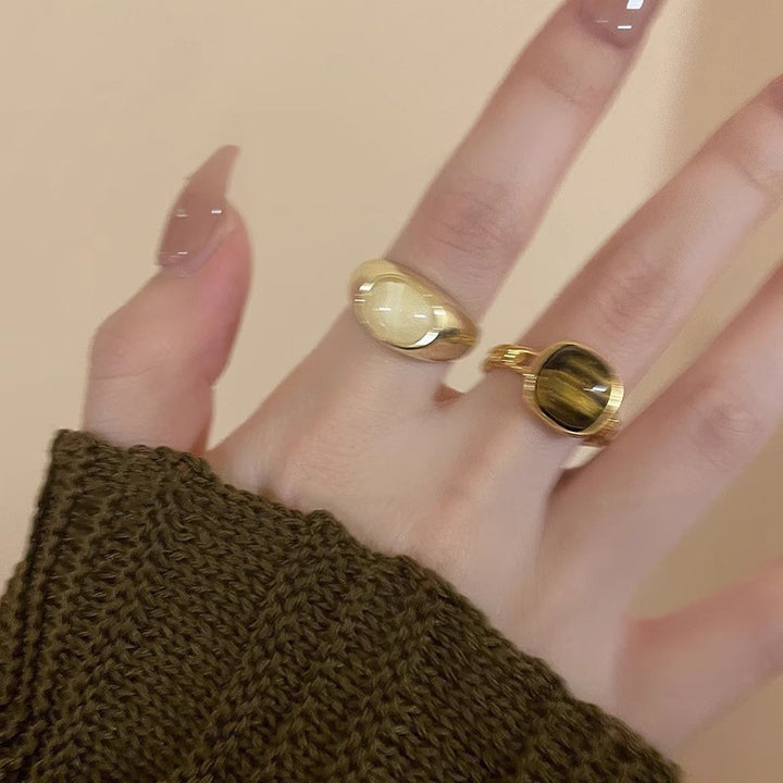Maillard Style Vintage Amber Natural Stone Ring – Stylish Gifts — 1