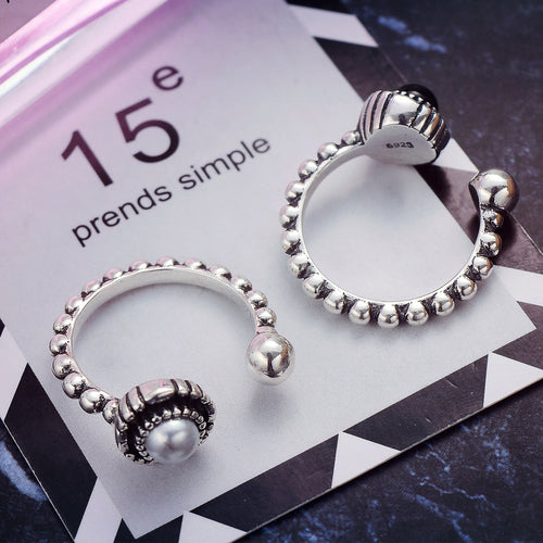 Black Onyx Chain Ring – Everyday Gifts — 1