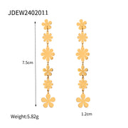 Women's 18K Gold Little Daisy Earrings – Gifts for Her — 3