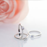 Women's Simple Silver Inlaid Moissanite Ring – Gifts for Her — 1