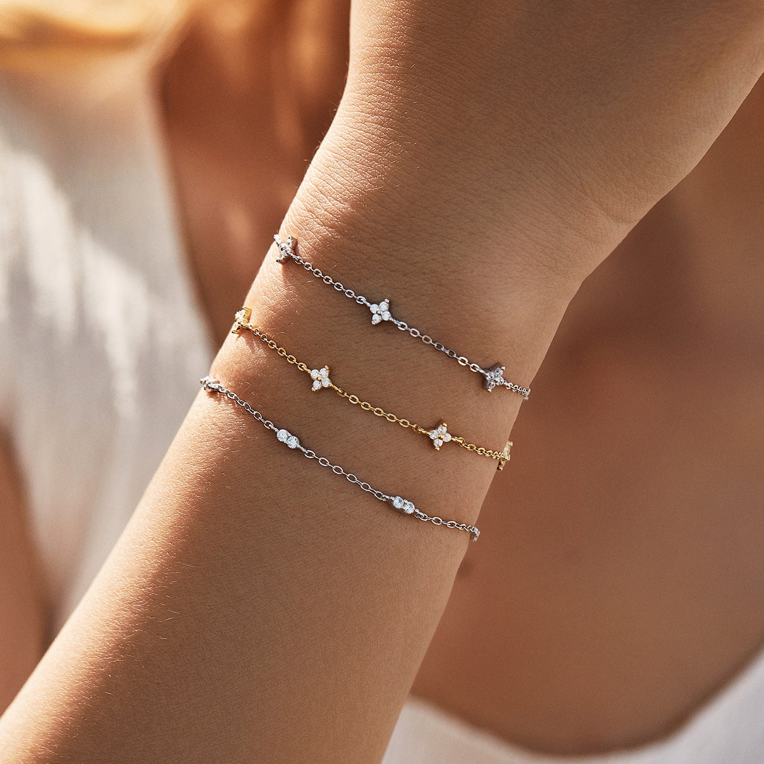 Fashion Unique Sweet Delicate Bracelet For Women – Stylish Gifts — 1