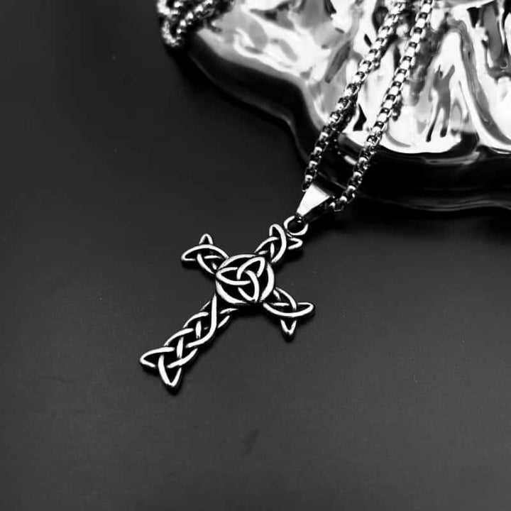 Stainless Steel Necklace Vintage Hollowed-out – Jewelry Gift Ideas — 1