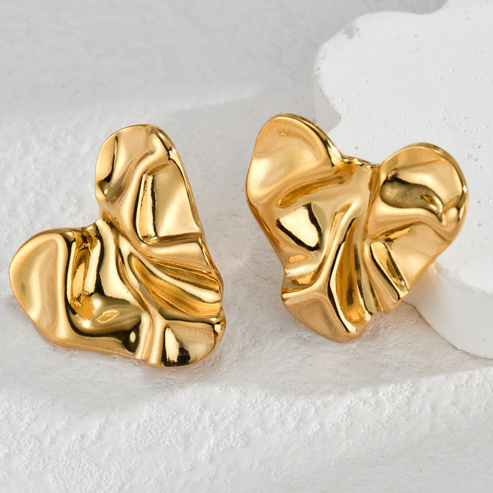 Retro Stainless Steel Pleated Texture Love Heart – Gifts for Couples — 1