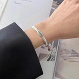 Simple Snake Bones Chain Bracelet Women's Fashion – Stylish Gifts — 1