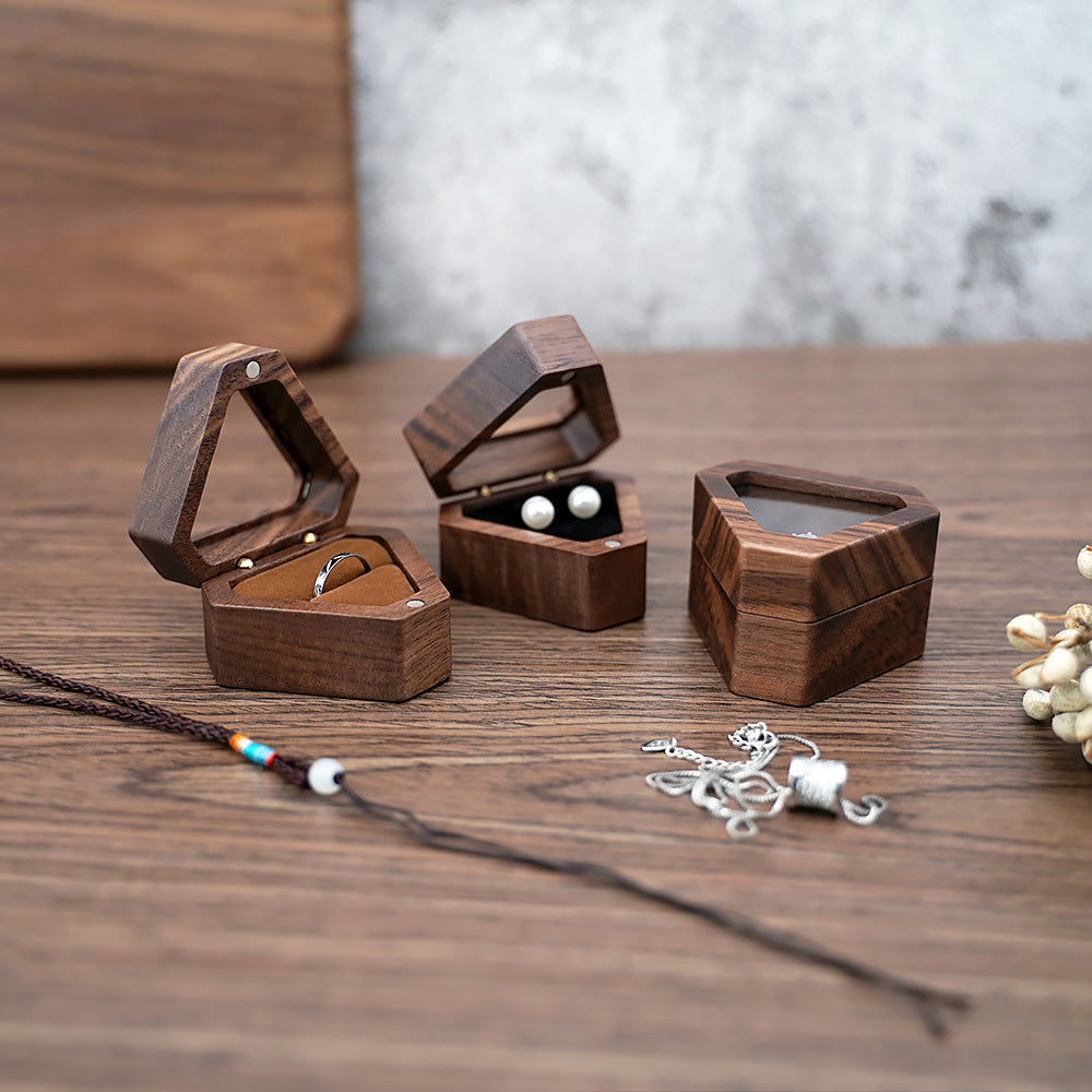 Portable Necklace Jewelry Storage Box – Home & Living Gifts — 1