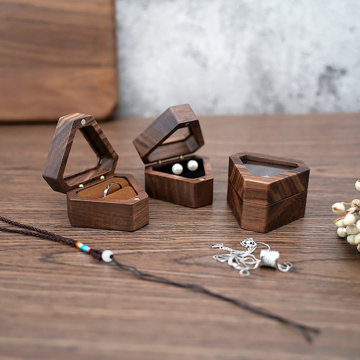 Portable Necklace Jewelry Storage Box – Home & Living Gifts — 1