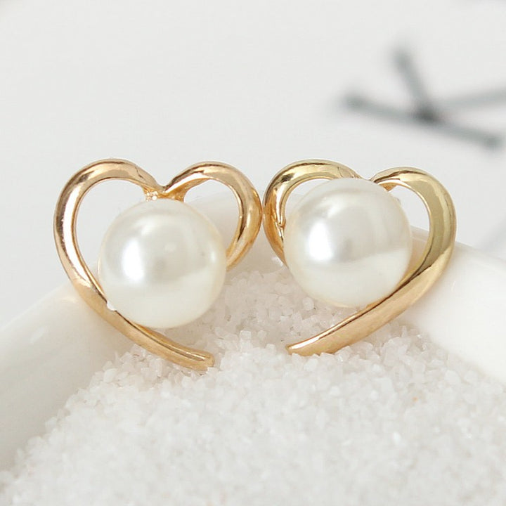 Women's Classic Fashion Love Pearl Earrings – Stylish Gifts — 1