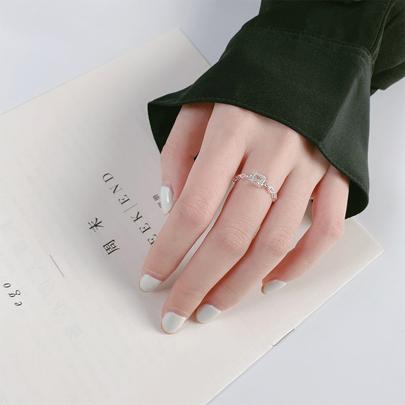 Fashion Chain Hollow Ring For Women – Stylish Gifts — 1