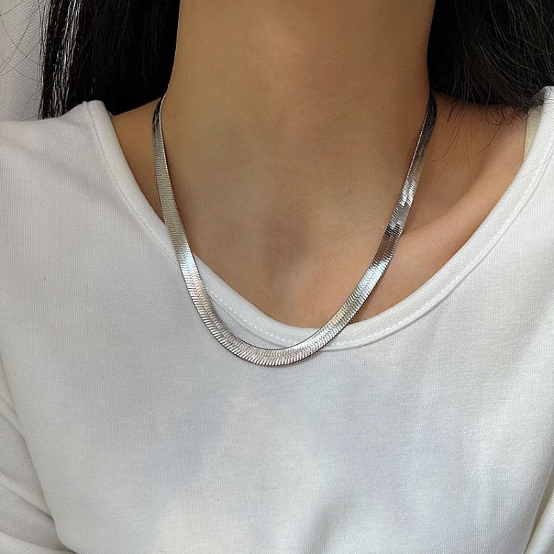 Simple Cold Style Snake Bone Bracelet Women's Fashion – Stylish Gifts — 1