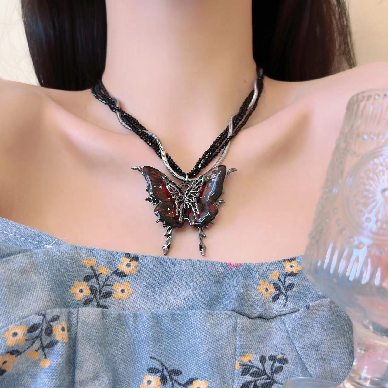 Butterfly Pendant Multi-layer Beaded Clavicle – Jewelry Gift Ideas — 1