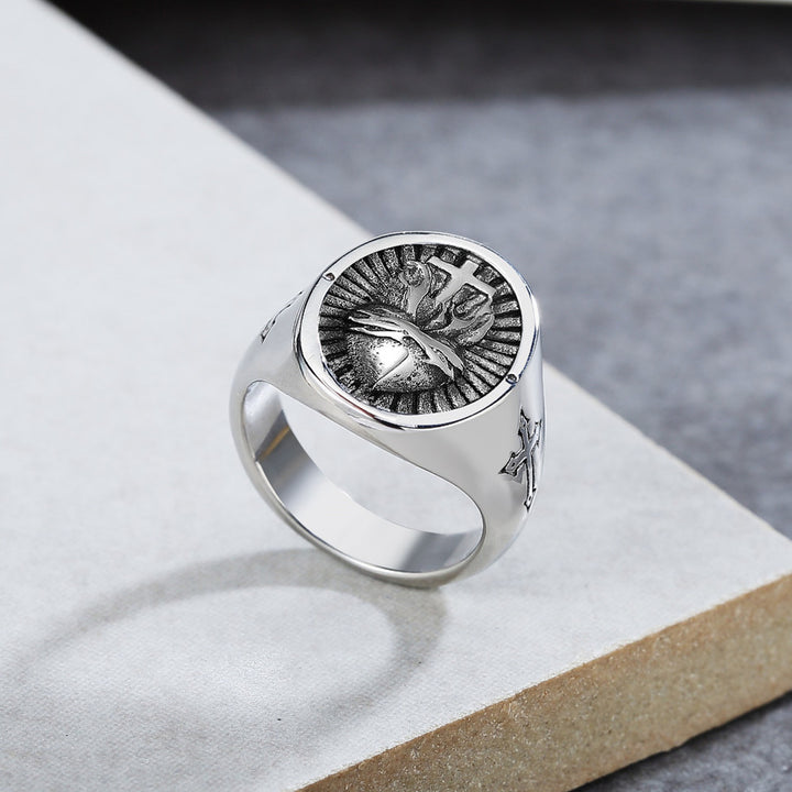 Cross Heart Retro Titanium Steel Ring – Gift Ideas — 1