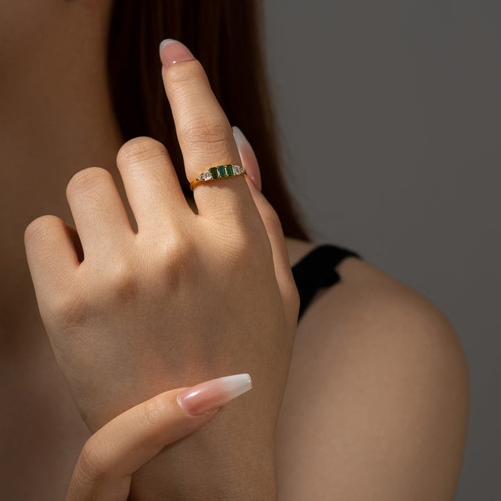 S925 Sterling Silver Green Zircon Ring – Useful Gifts — 1