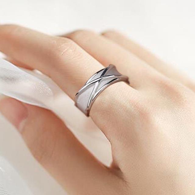 Fashion Alloy Ring Ornament Platinum – Stylish Gifts — 1
