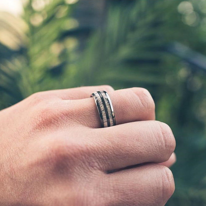 Tungsten Steel All Photoelectric Black Ring – Small Gift Ideas — 1