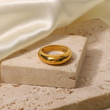 18K Gold-plated Curved Plain Ring – Holiday Gift Ideas — 5