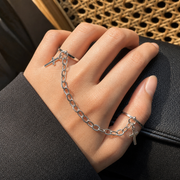 Ring Idea lifestyle — Personality Exaggerated Alloy Two-finger Chain Ring – Stylish Gifts