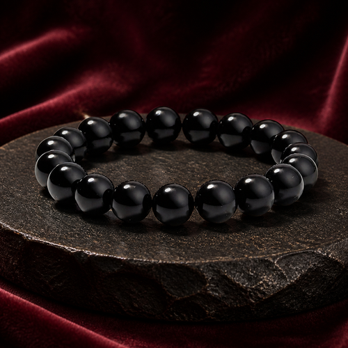 Ring Idea lifestyle — Black Onyx Bracelet – Jewelry Gift Ideas