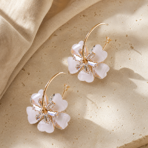 Ring Idea lifestyle — Big Earrings Flower Crystal 925 Silver Needle – Thoughtful Gifts