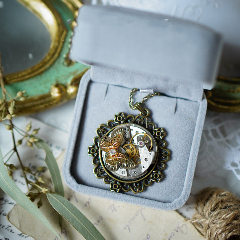 Vintage Steampunk Butterfly Pendant Necklace Gift – Jewelry Gift Ideas — 1