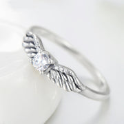 European and American Diamond Angel Wing Ring – Small Gift Ideas — 1