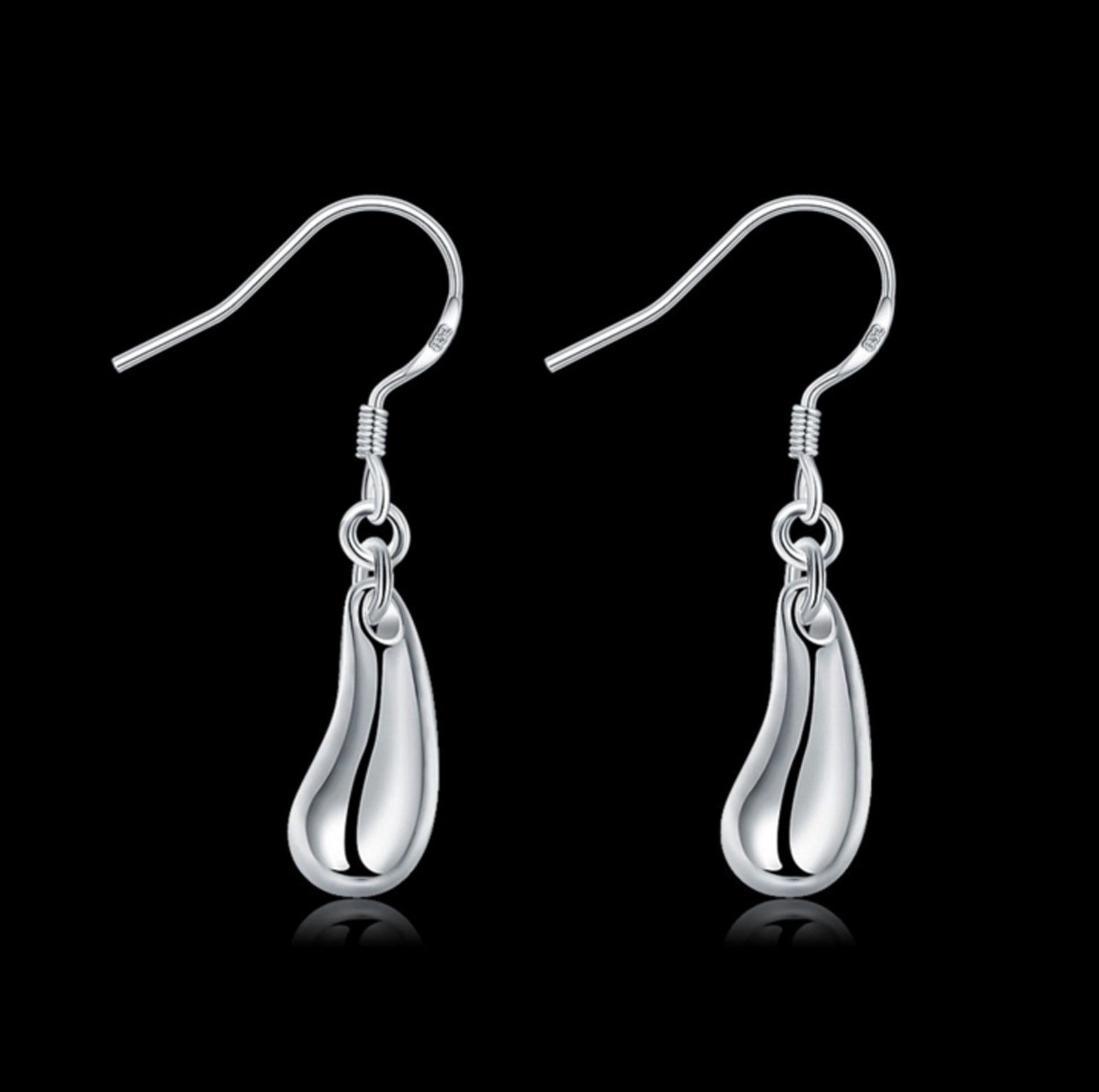 Women's Fashion Silver Waterdrop Shape Earrings – Stylish Gifts — 1