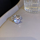 Light Luxury Zircon Retro Intersection – Stylish Gifts — 6