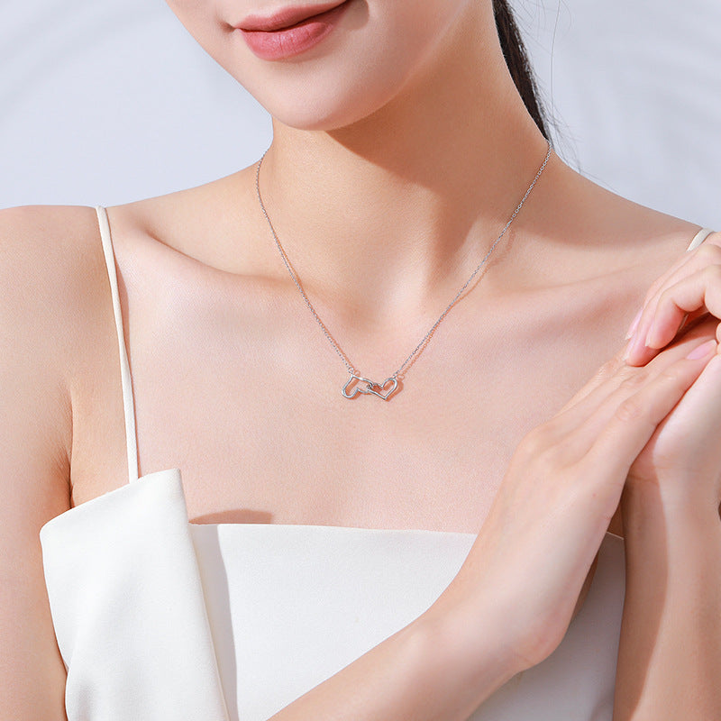 Hollow Heart Pendant Necklace For Women – Jewelry Gift Ideas — 1
