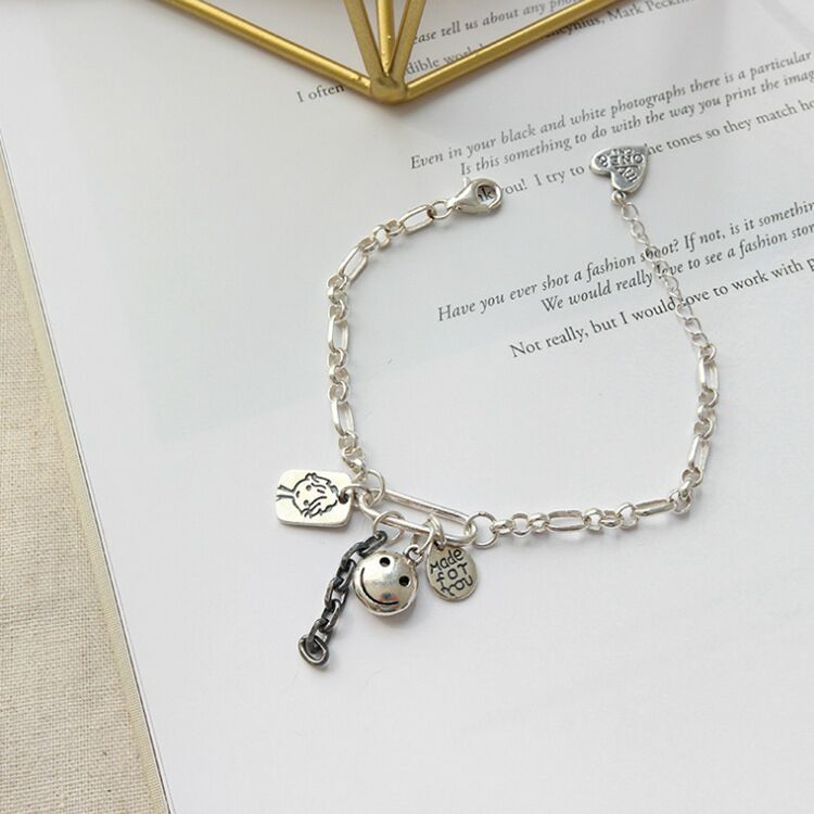 Alphabet Pendant Bracelet – Jewelry Gift Ideas — 1
