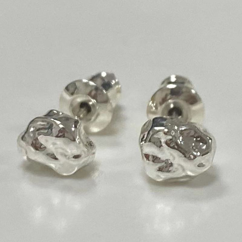 Irregular Texture Silver Volcanic Lava Ore Stud – Meaningful Gifts — 1