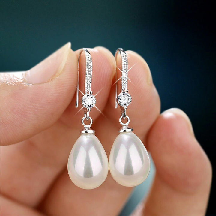 Women's Elegant Drop-shaped Imitation Pearl Long – Gifts for Her — 1