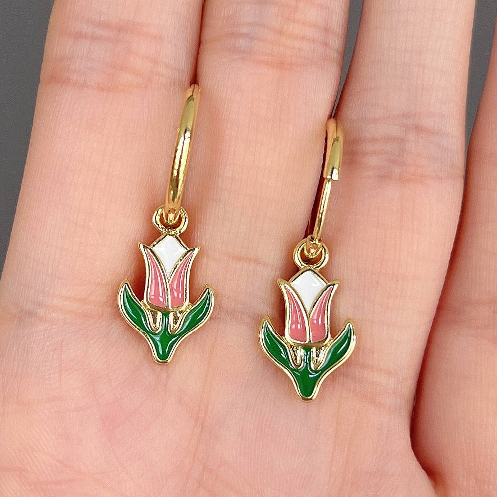 Minimalist And Contrasting Floral Earrings – Special Occasion Gifts — 1