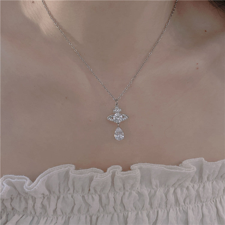 Luxury Gift Plane Full Of Diamond Saturn Necklace – Jewelry Gift Ideas — 1