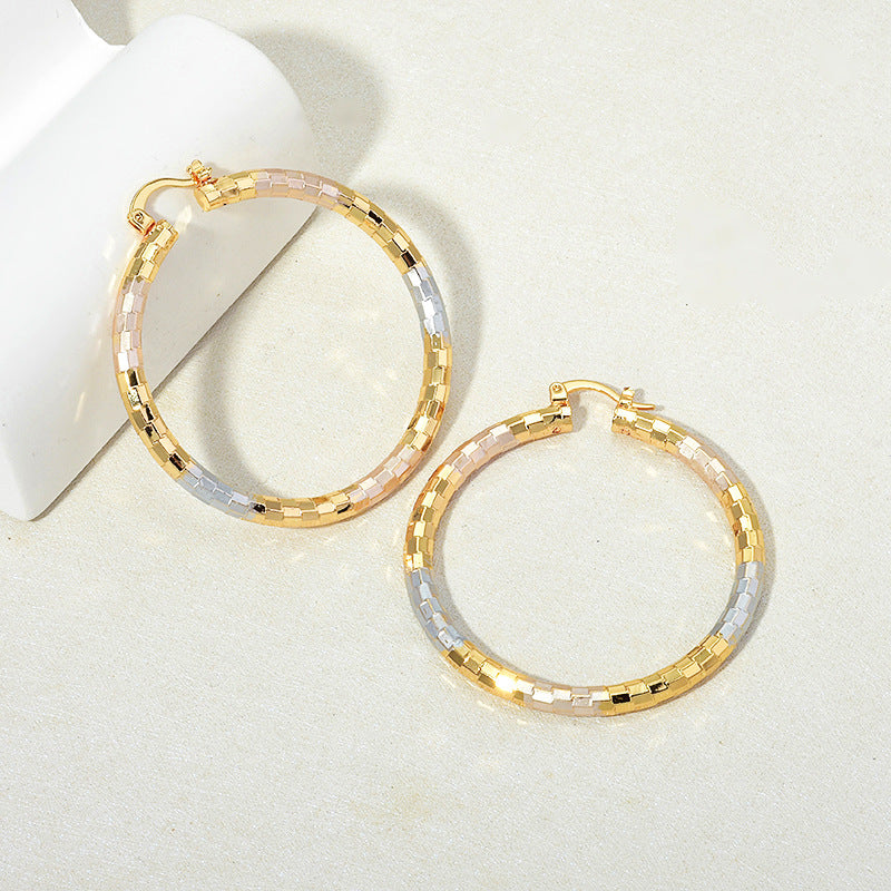 Simple Gold Women's Metal Alloy Earrings – Gifts for Her — 1
