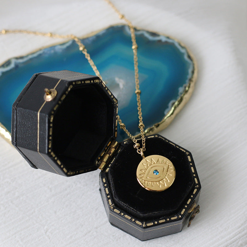 Women's Fashion Devil's Eye Gold Coin Pendant – Jewelry Gift Ideas — 1