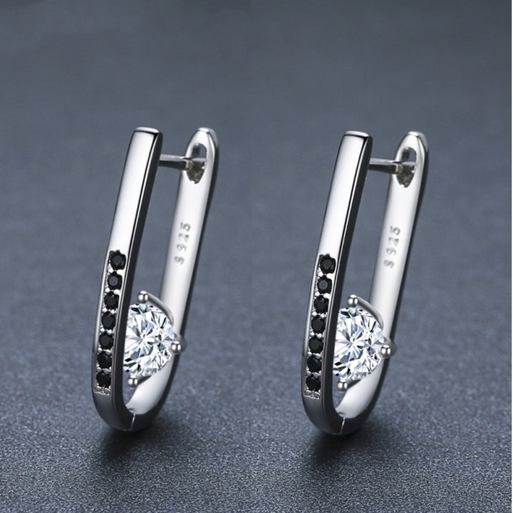 Simple All-matching Graceful Design U-shaped Earrings – Birthday Gifts — 1