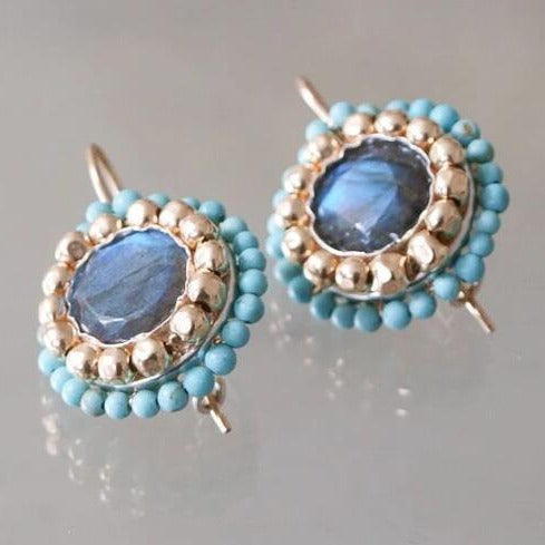 Popular Retro Fashion Creative Women's Earrings – Stylish Gifts — 1