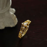 Women's Gold-plated Antique Hollow Ring – Gifts for Her — 2