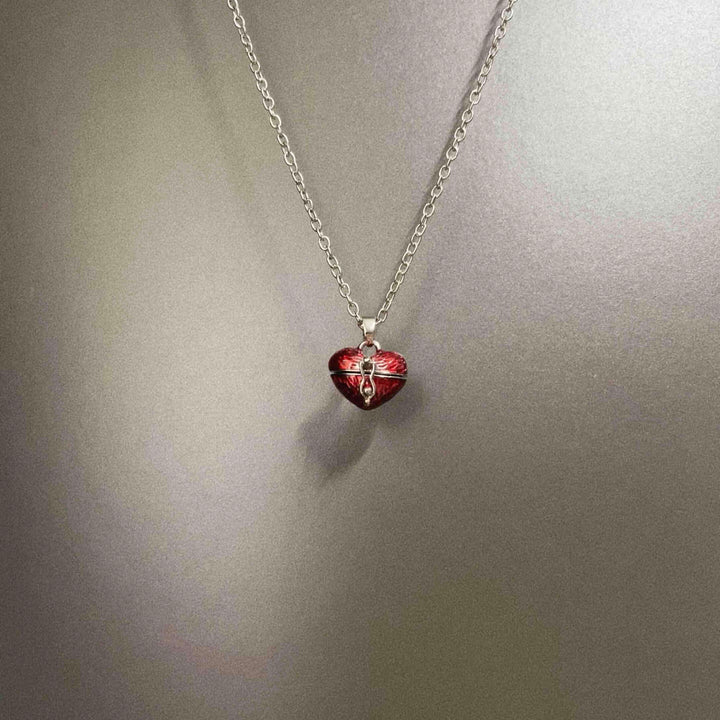 Vintage Enamel Love Box Necklace – Jewelry Gift Ideas — 2