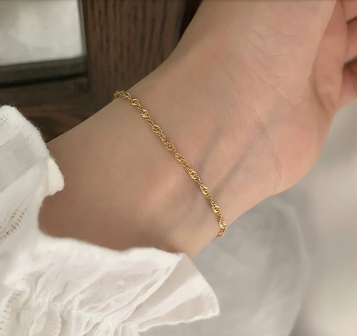 Cold Air Quality Chain Smooth Torsion Titanium – Thoughtful Gifts — 1