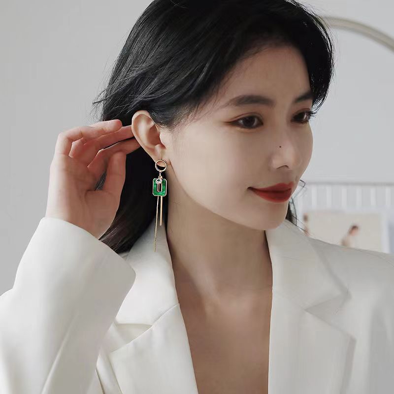 Stylish Earrings Go With Everything – Special Occasion Gifts — 1