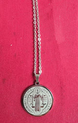 Round Brand O-shaped Necklace Pendant – Jewelry Gift Ideas — 4